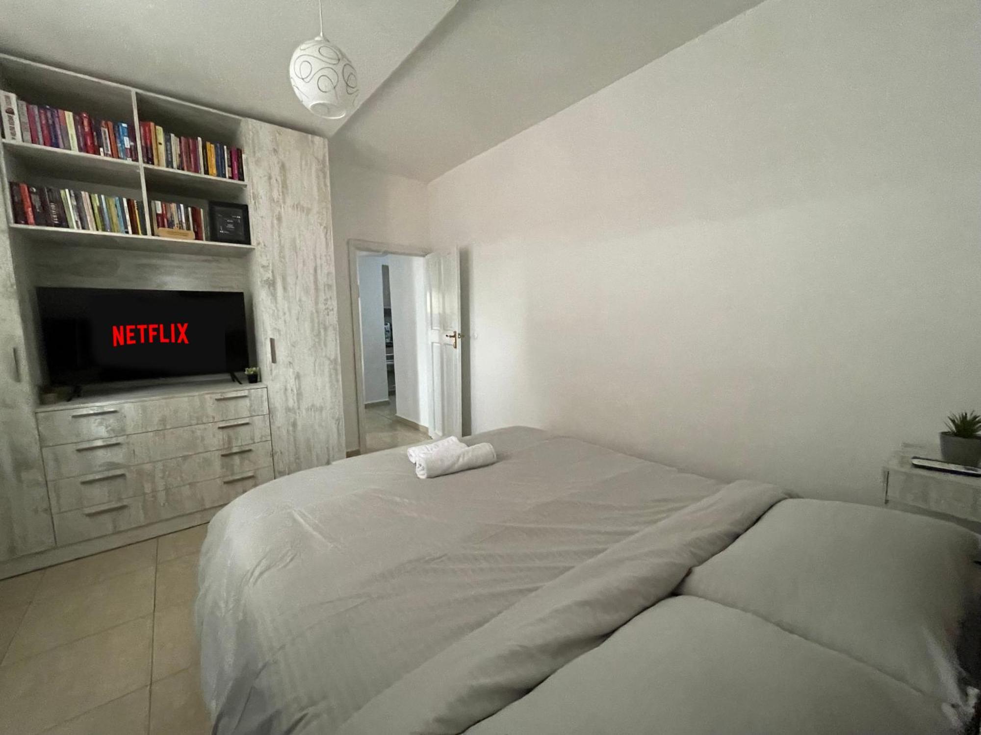 Apartment After U.S. Embassy In Тирана Екстер'єр фото